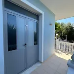 Kristoni Radhime Apartmán