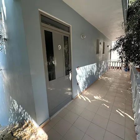 Kristoni Radhime * Vlorë