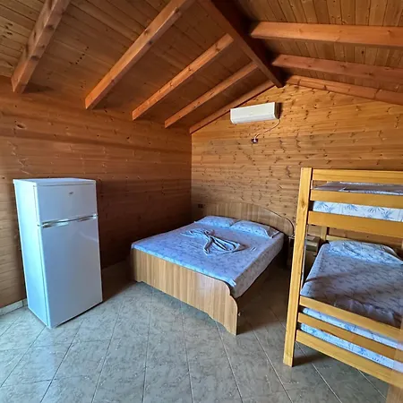 Kristoni Radhime * Vlorë