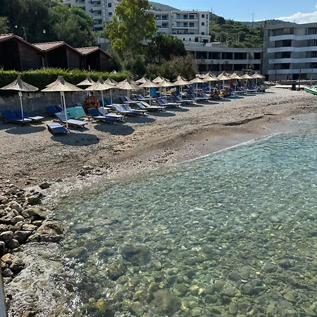 Kristoni Radhime * Vlorë