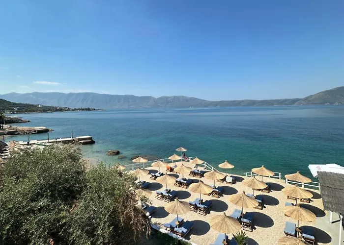 Kristoni Radhime * Vlorë