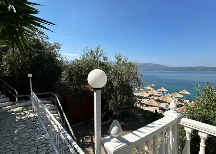 Appartement Kristoni Radhime